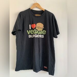 PETA 2 I heart veggie burgers t-shirt